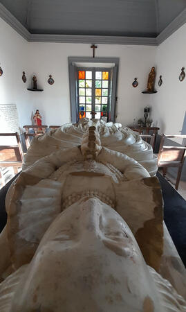 Mausolée de Catherine de Chivré, filleule de Catherine de Bourbon
